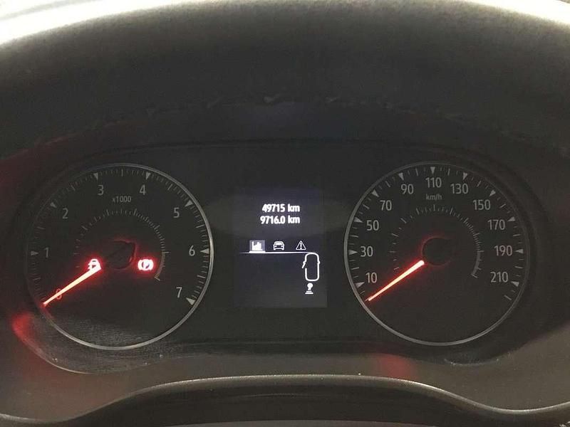 Usado Dacia Sandero Comfort 91 CV (66 kW) 2021 Rojo Berlina