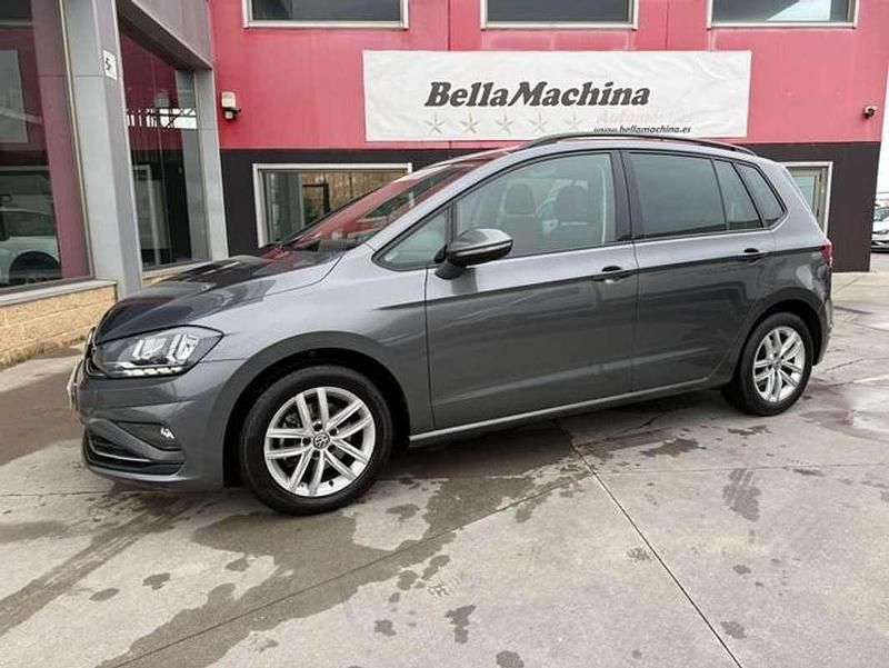 Usado VW Golf VII Advance 116 CV (85 kW) 2019 Gris Familiar