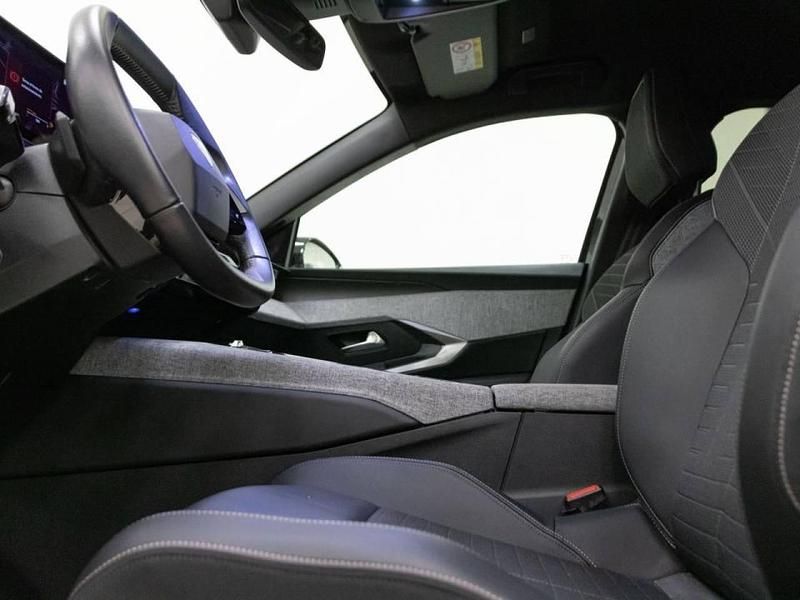 Usado Peugeot 3008 Allure 180 CV (132 kW) 2024 Gris SUV