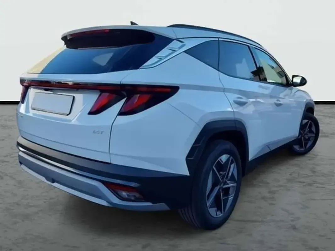 Usado Hyundai Tucson 150 CV (110 kW) 2025 Blanco SUV