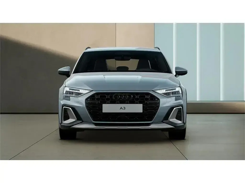 Nuevo Audi A3 Ambiente 204 CV (150 kW) 2025 Blanco glaciar Berlina