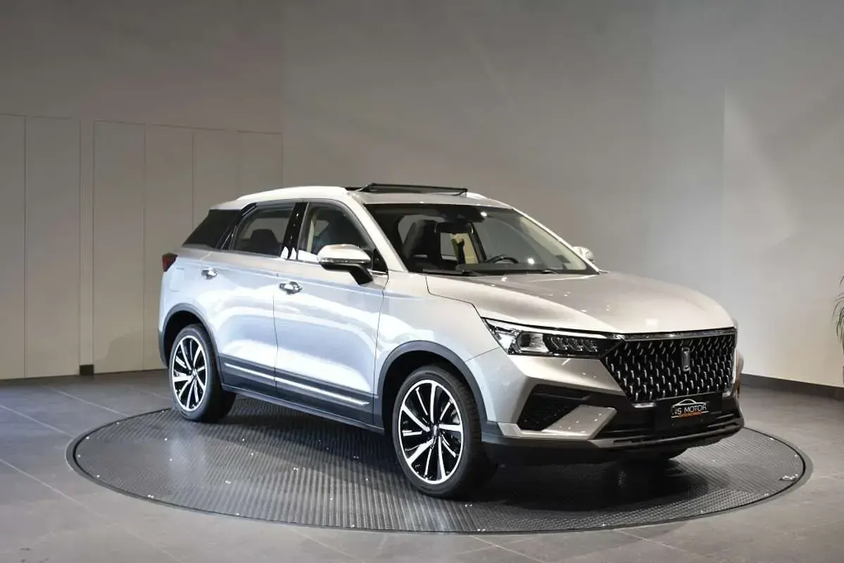 Nuevo Bestune T77 160 CV (117 kW) 2026 Gris SUV