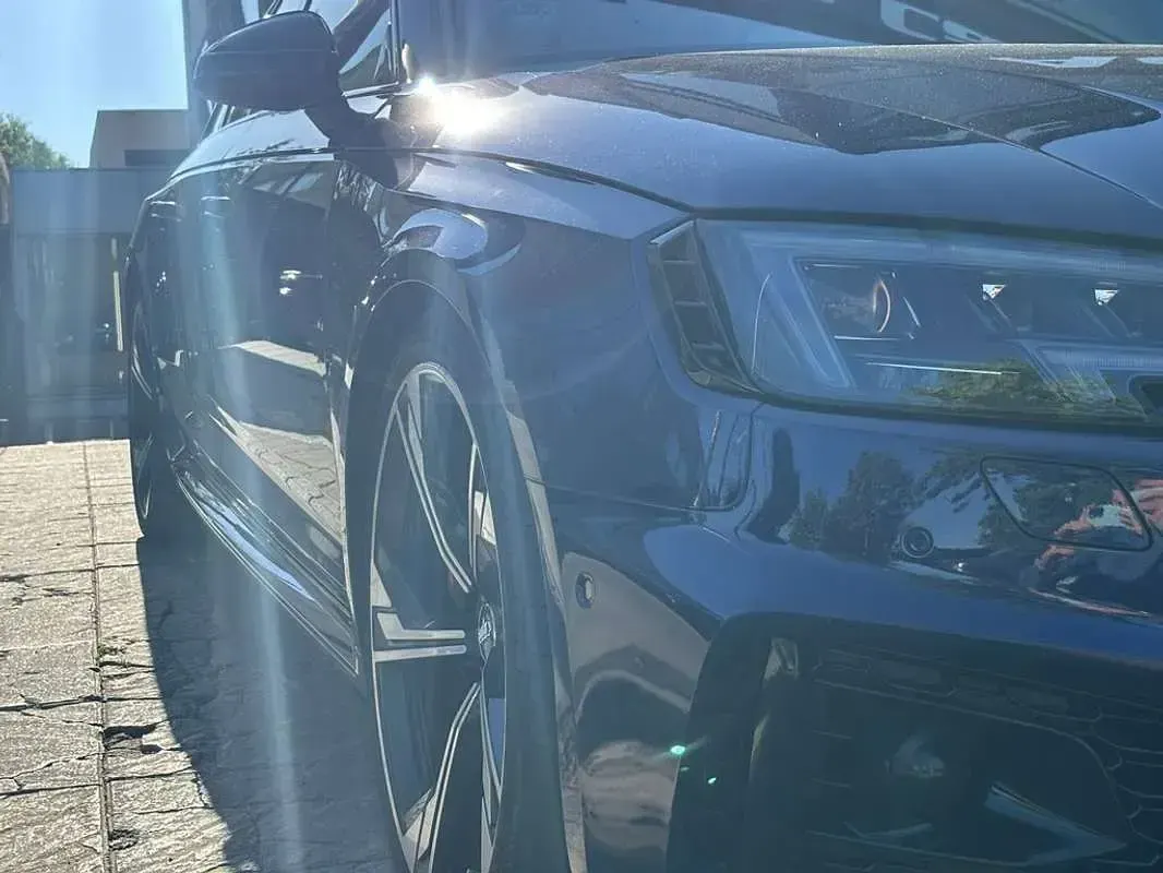Usado Audi RS4 450 CV (330 kW) 2019 Azul Familiar