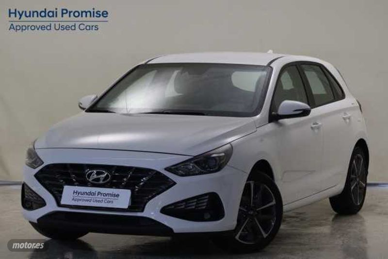 Atlas white Usado 2024 Hyundai i30 | 20.990 € (Precio justo) - Imagen 1/4