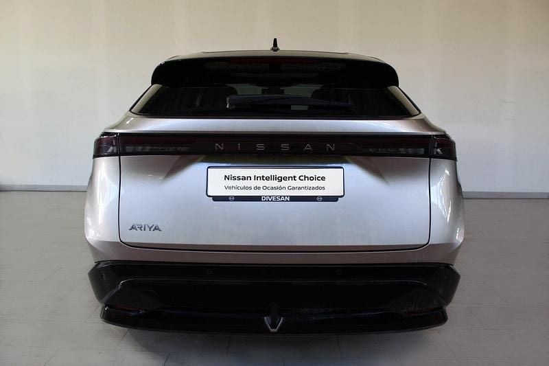 Usado Nissan Ariya Evolve 177 kW (242 CV) 2022 Shirogane silver+ninja black a SUV