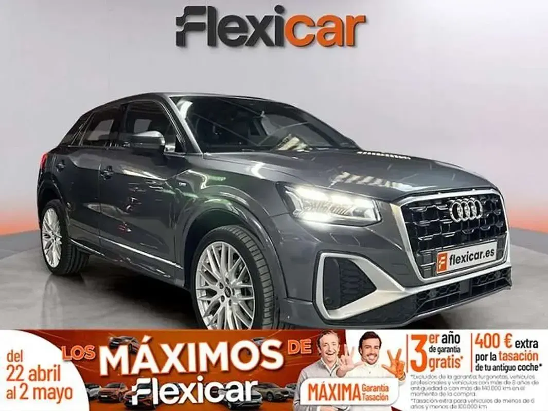 Usado Audi Q2 S-Line 150 HP (110 kW) 2024 Cinzento SUV