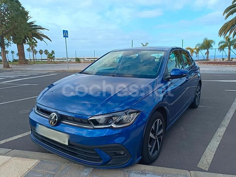 Usado VW Polo Life 95 CV (69 kW) 2023 Azul Berlina