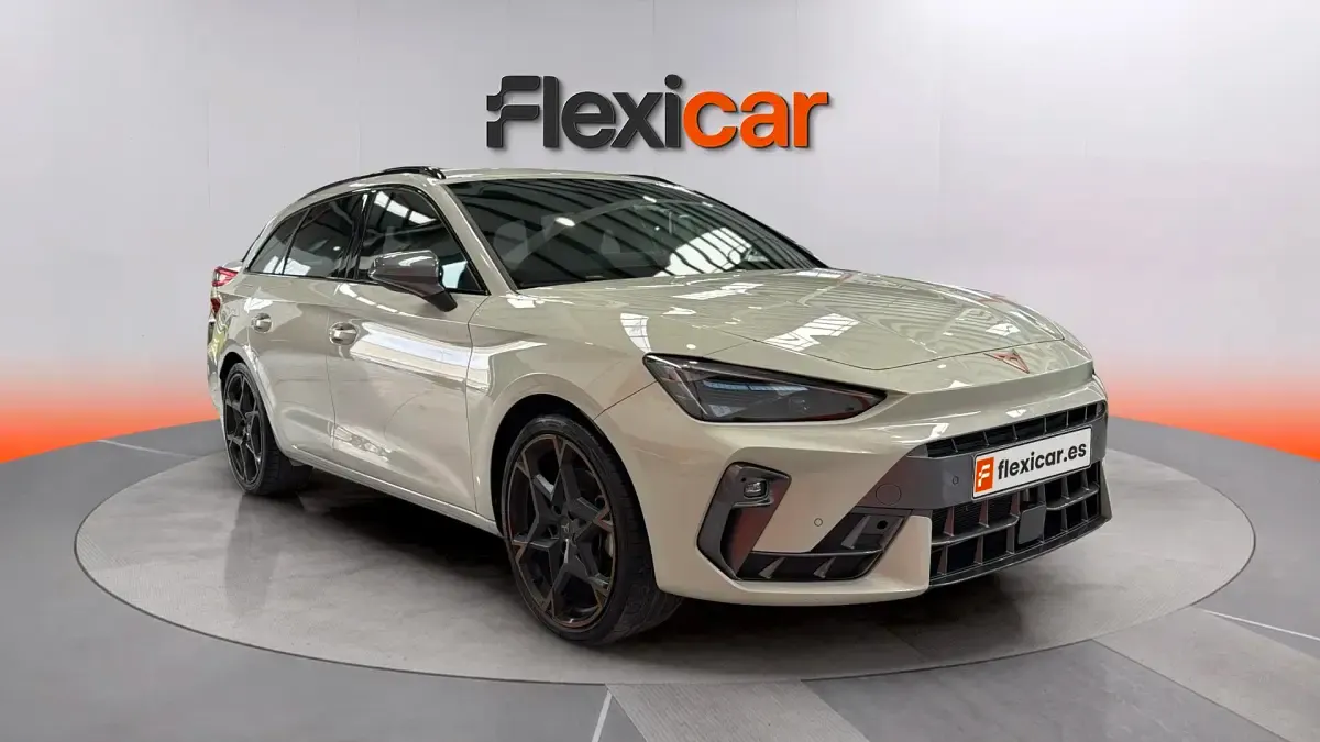 Usado Cupra Leon 150 CV (110 kW) 2025 Familiar