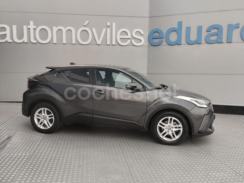 Gris / plata Usado 2022 Toyota C-HR Advance SUV | 22.800 € (Precio justo) - Imagen 1/4