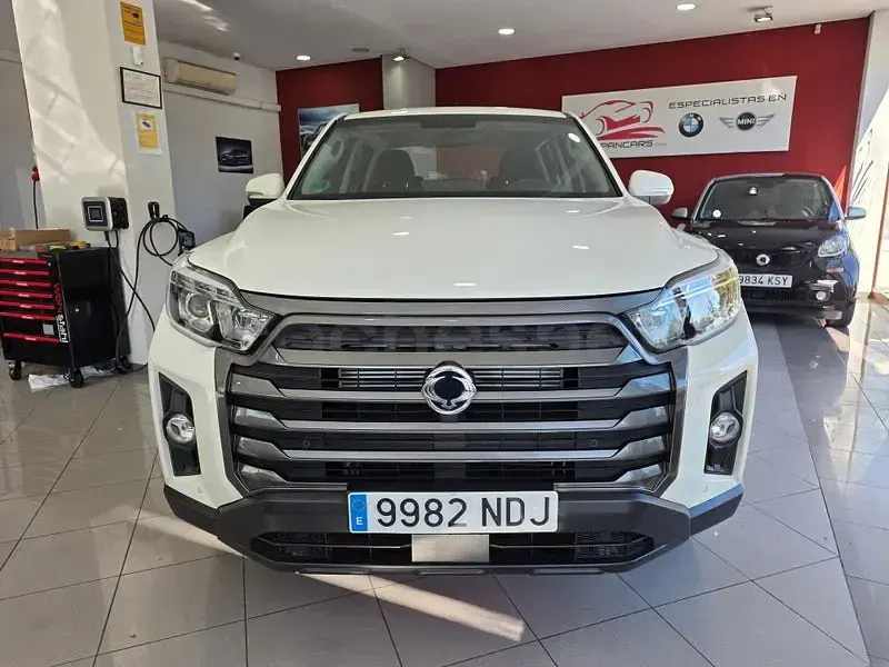 Usado KGM Musso 202 CV (148 kW) 2025 Blanco Pickup/Camioneta