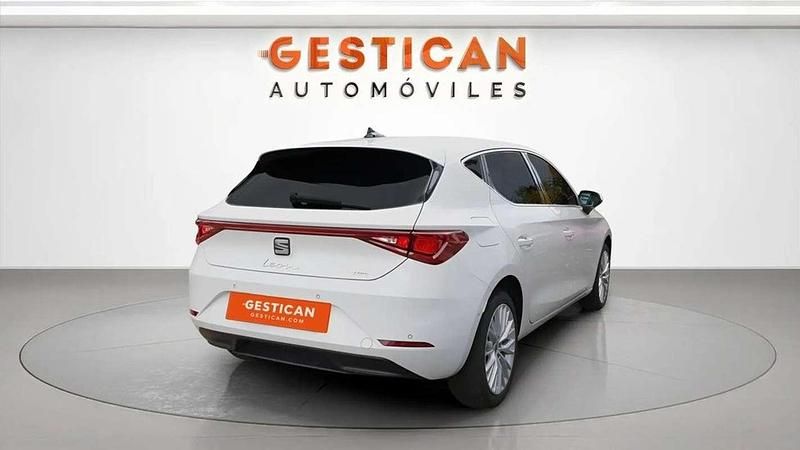 Usado Seat Leon XCELLENCE 204 CV (150 kW) 2022 Blanco Utilitario
