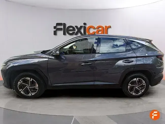 Usado Hyundai Tucson 160 CV (117 kW) 2025 Gris SUV