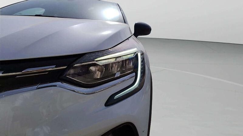 Usado Renault Captur Zen 145 CV (106 kW) 2022 Blanco SUV