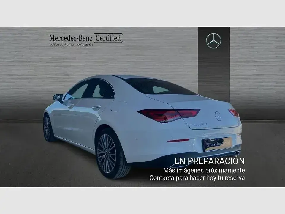 Usado Mercedes CLA200 163 CV (119 kW) 2022 Blanco Coupe