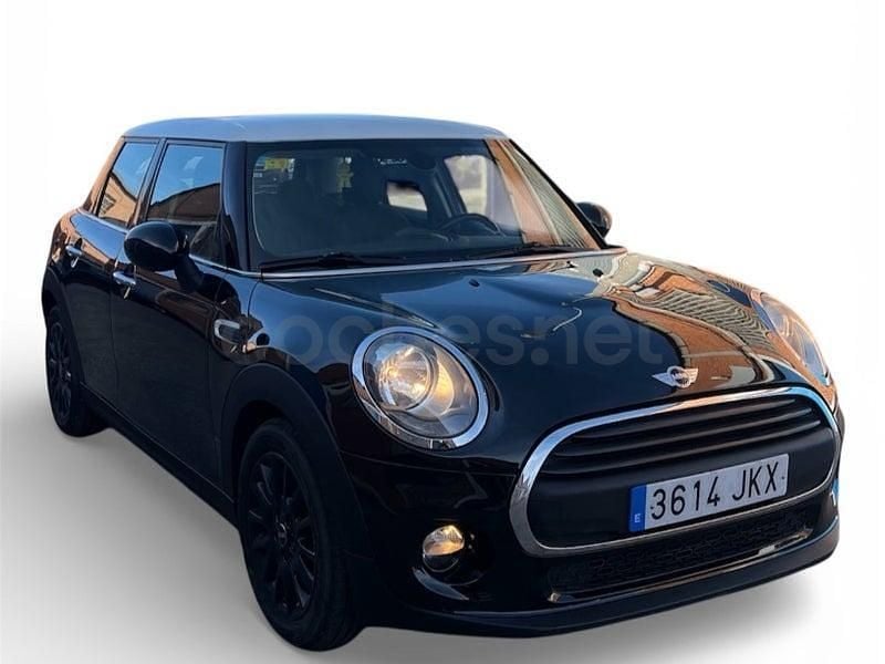 Usado Mini Cooper D 116 CV (85 kW) 2015 Negro Utilitario