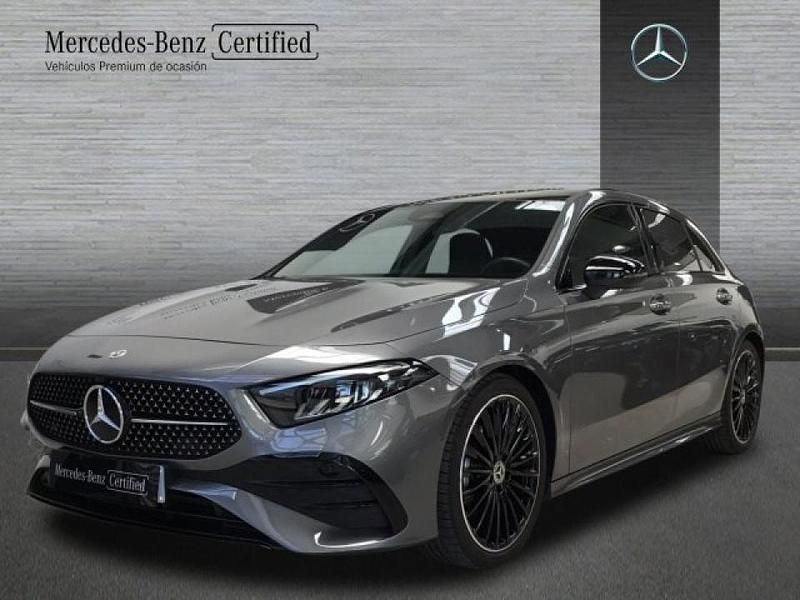 Gris Usado 2023 Mercedes A180 Advanced Berlina | 39.500 € - Imagen 1/4