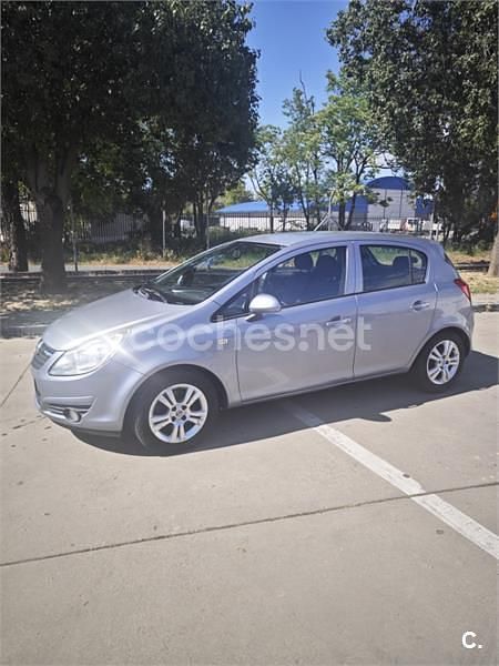 Usado Opel Corsa 90 CV (66 kW) 2010 Gris / plata Utilitario