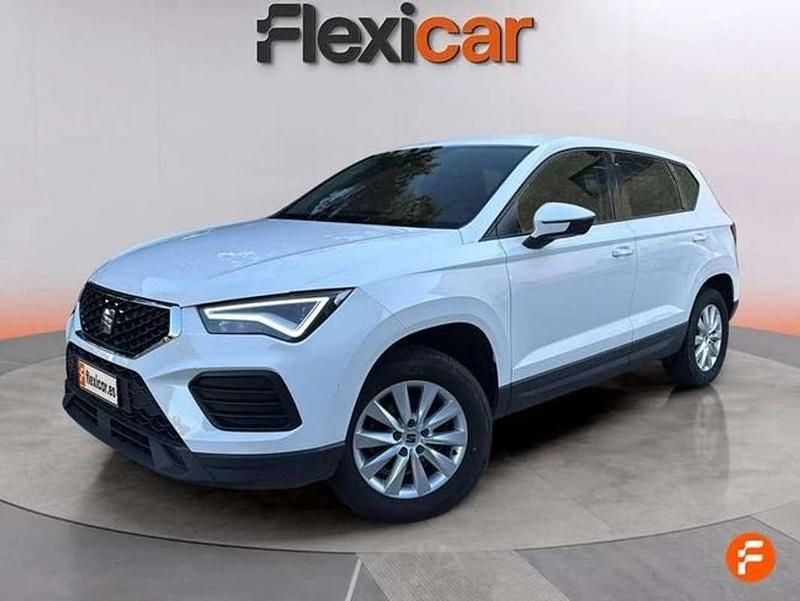 Usado Seat Ateca Style 110 CV (80 kW) 2023 Blanco SUV