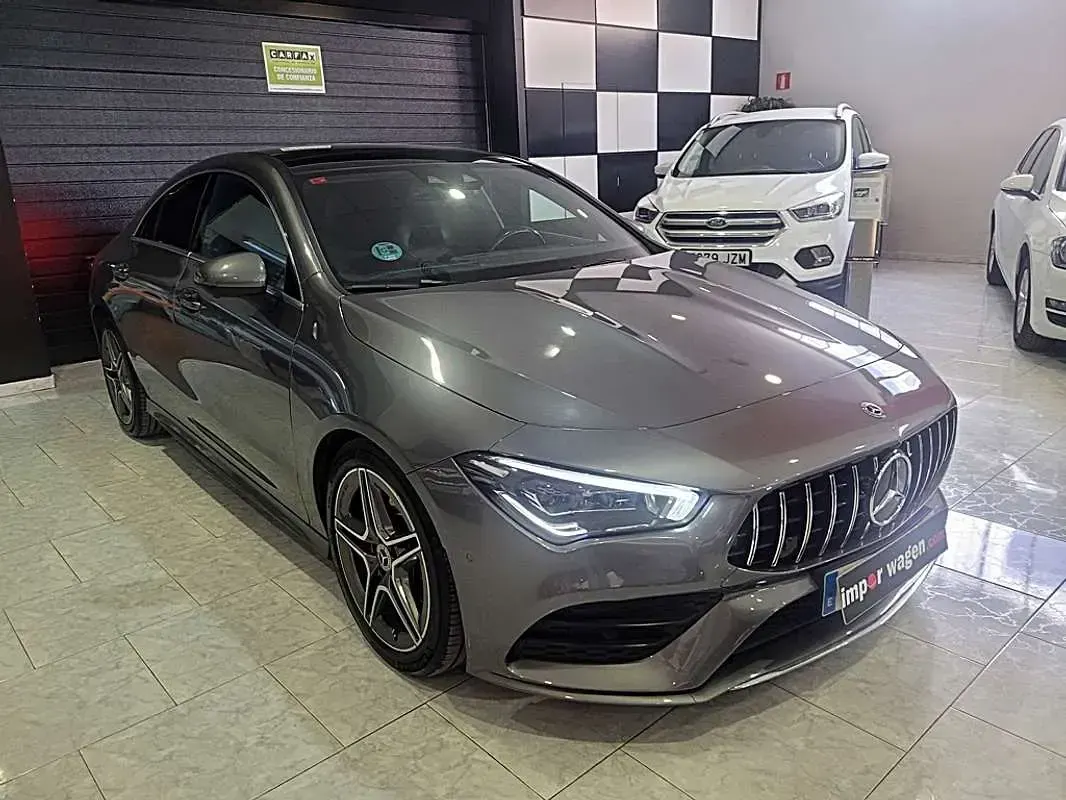 Usado Mercedes CLA200 150 HP (110 kW) 2021 Cinzento Coupé