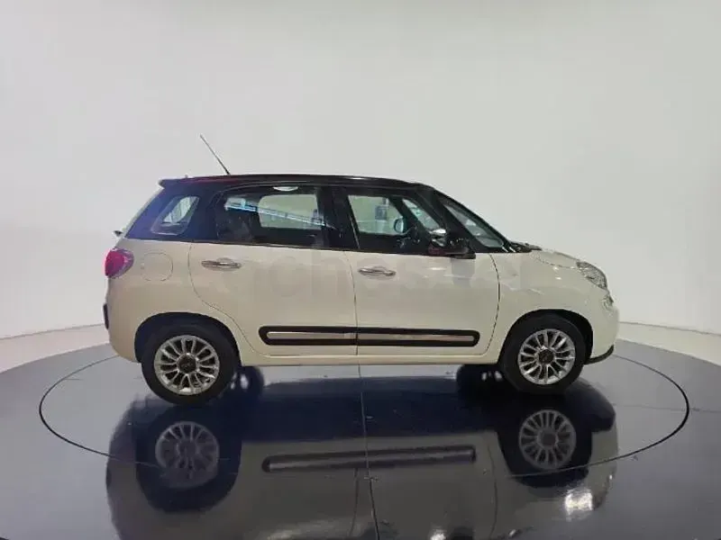 Usado Fiat 500L 85 CV (62 kW) 2014 Blanco Monovolumen