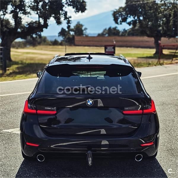 Usado BMW 330 Sport Line 286 CV (210 kW) 2021 Negro Familiar