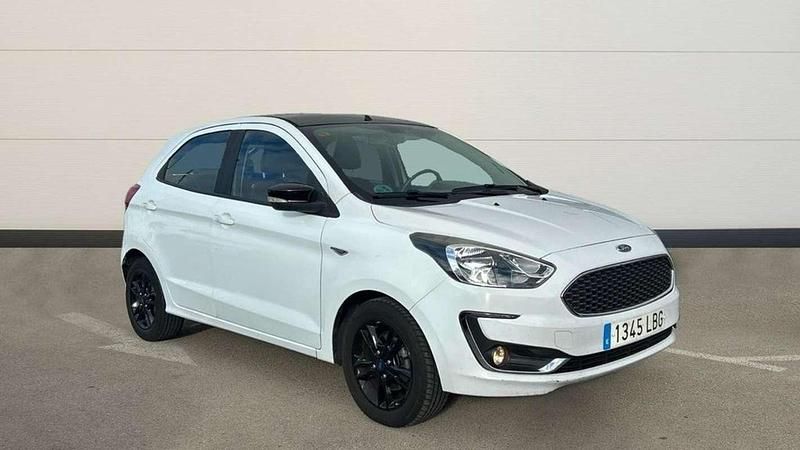 Usado Ford Ka Plus 86 CV (63 kW) 2019 Blanco Utilitario