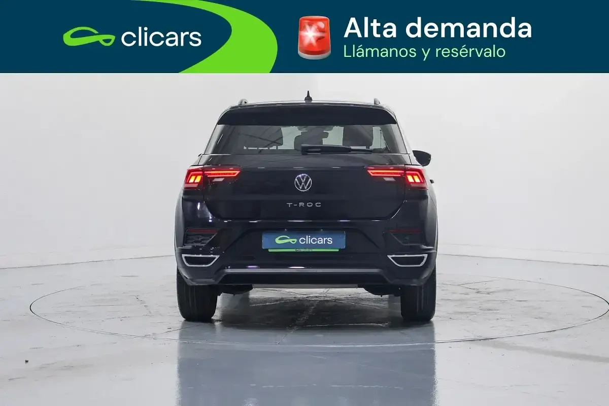 Usado VW T-Roc Advance 110 CV (80 kW) 2022 Negro SUV