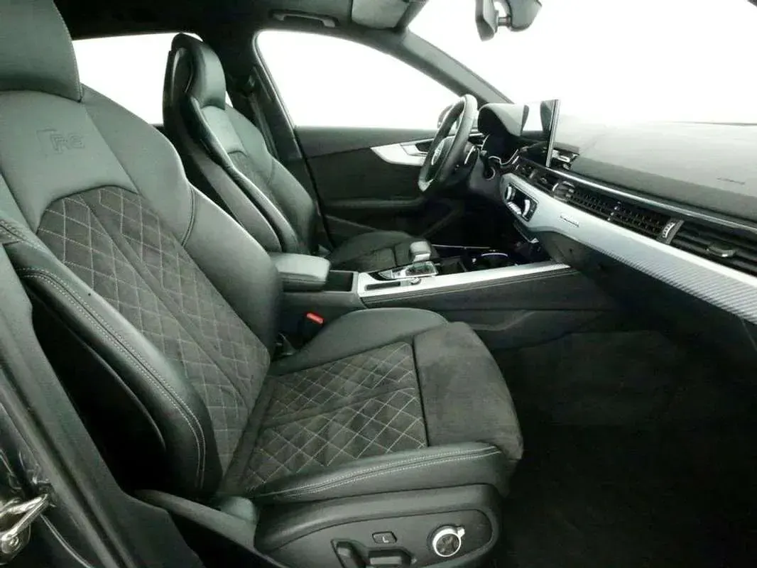 Usado Audi RS4 449 CV (330 kW) 2020 Gris Familiar