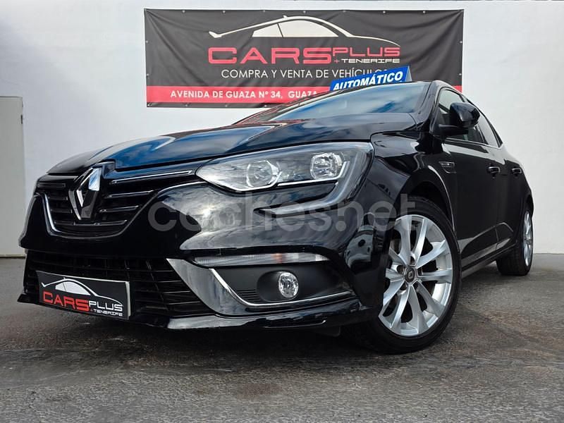 Usado Renault Mégane IV Intens 130 CV (95 kW) 2017 Negro Berlina