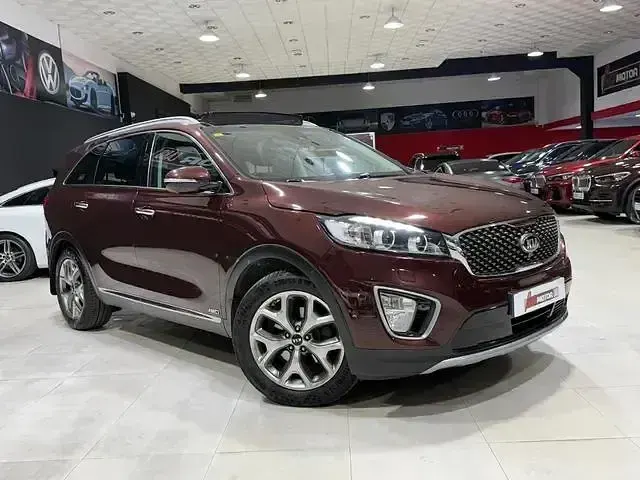 Usado Kia Sorento 200 CV (147 kW) 2015 Granate SUV