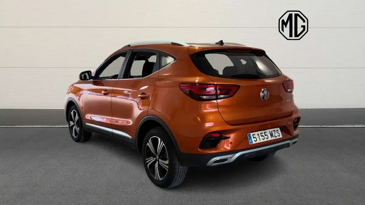 Usado MG ZS Comfort 106 CV (77 kW) 2025 Naranja SUV