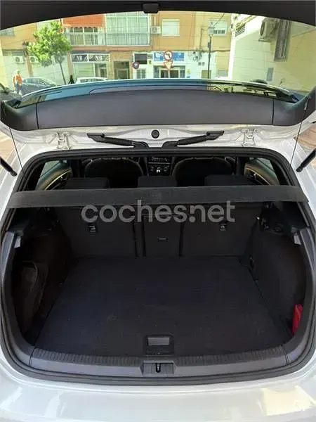 Usado VW Golf VII GTI 230 CV (169 kW) 2017 Blanco Berlina