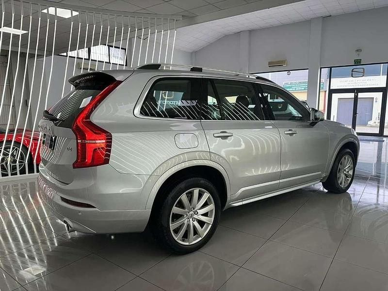 Usado Volvo XC90 Momentum 190 CV (139 kW) 2019 Gris / plata SUV