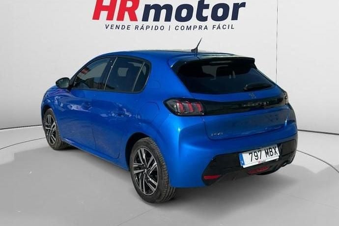 Usado Peugeot 208 Allure 101 CV (74 kW) 2022 Utilitario