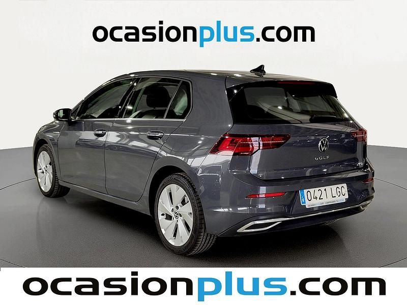Usado VW Golf VIII Style 150 CV (110 kW) 2020 Gris Utilitario