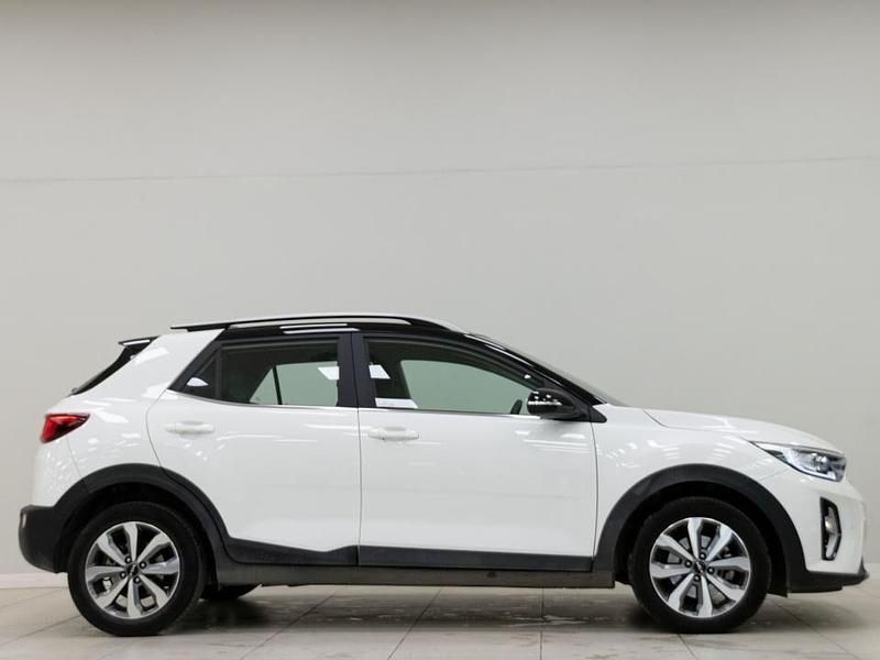 Usado Kia Stonic 120 CV (88 kW) 2022 Otro SUV