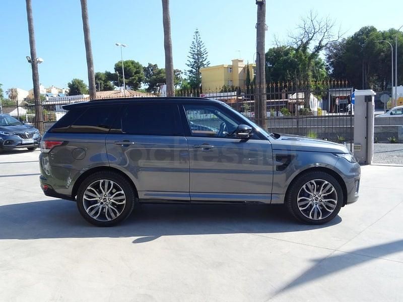 Usado Land Rover Range Rover SVR 550 CV (404 kW) 2016 Gris / plata SUV