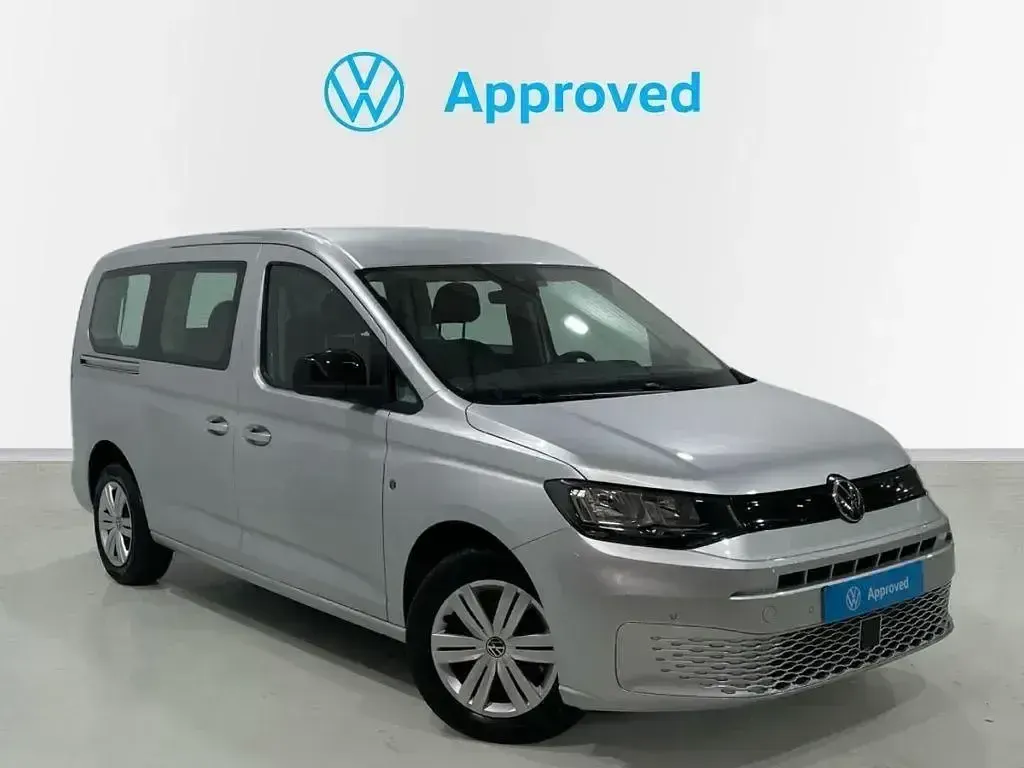 Usado VW Caddy Maxi 116 CV (85 kW) 2025 Gris Monovolumen