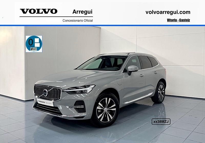 Gris Usado 2025 Volvo XC60 Plus SUV | 51.500 € (Precio justo) - Imagen 1/4