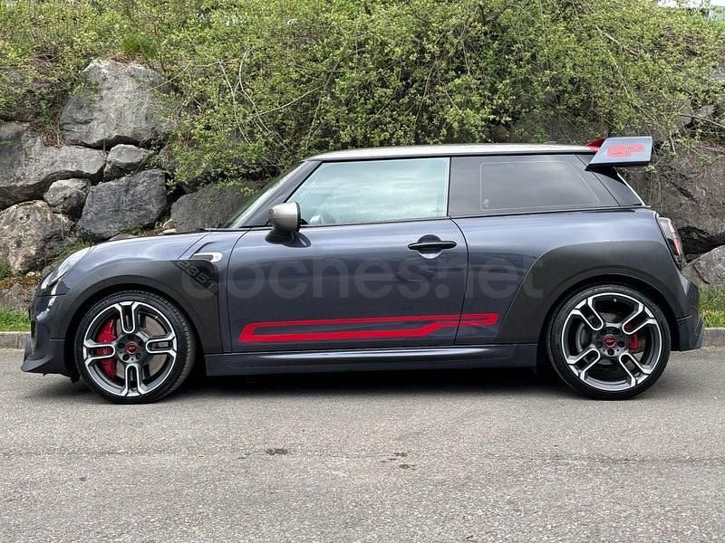 Usado Mini John Cooper Works 306 CV (225 kW) 2021 Utilitario