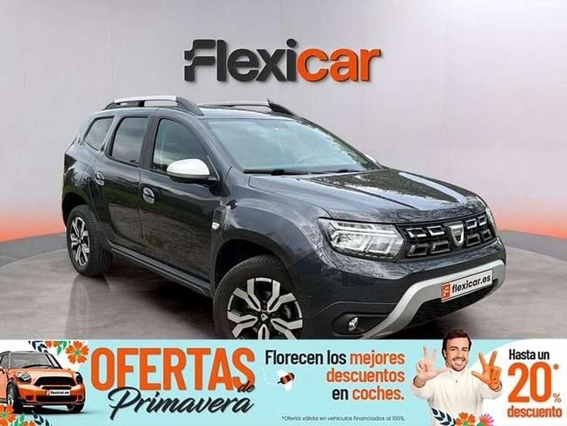 Usado Dacia Duster Expression 131 CV (96 kW) 2023 Gris SUV