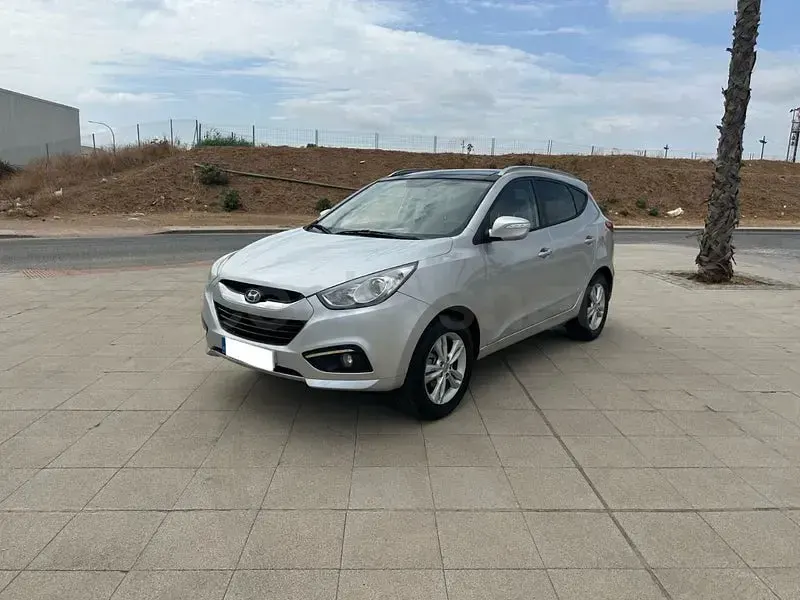 Usado Hyundai ix35 115 CV (84 kW) 2013 Gris / plata SUV