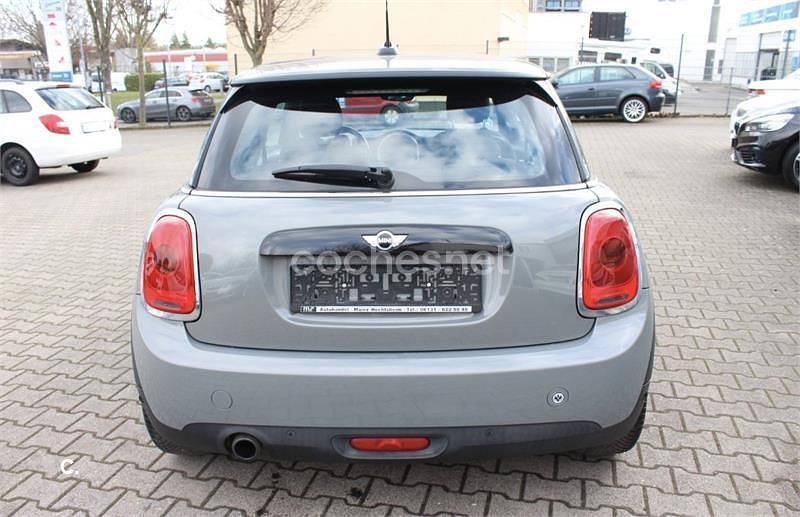Usado Mini Cooper 136 CV (100 kW) 2017 Gris / plata Utilitario