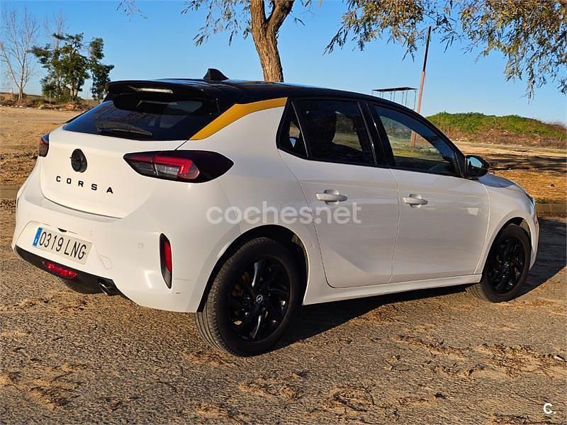 Usado Opel Corsa GS Line 102 CV (75 kW) 2021 Blanco Utilitario