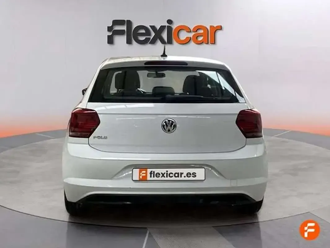 Usado VW Polo Advance 95 CV (69 kW) 2019 Blanco Utilitario