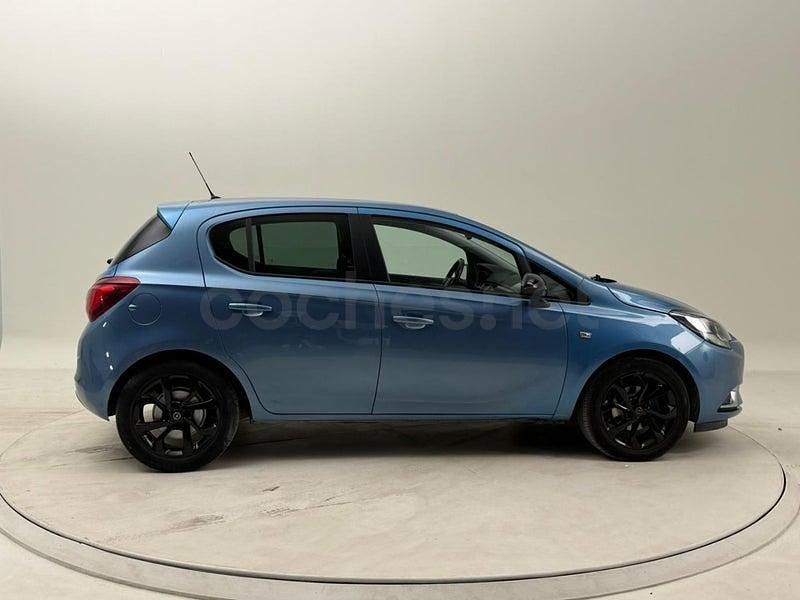 Usado Opel Corsa Color Edition 90 CV (66 kW) 2017 Azul Utilitario