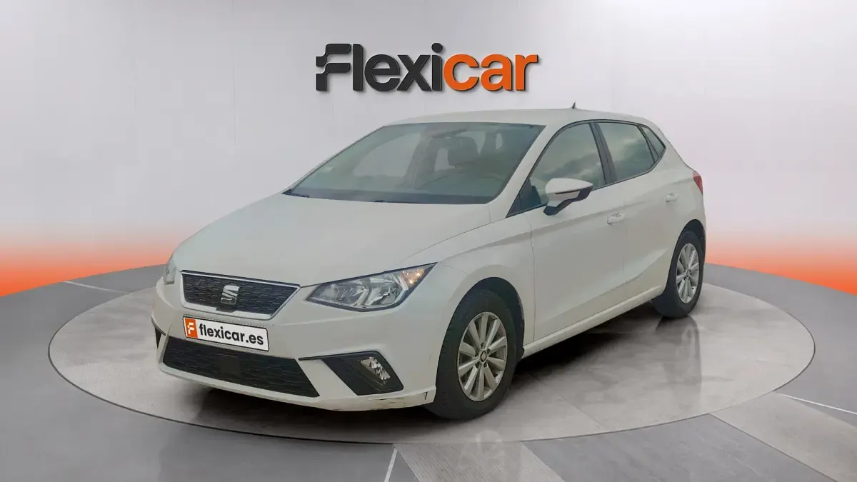 Usado Seat Ibiza Reference 80 CV (58 kW) 2019 Blanco Utilitario