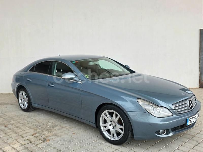 Usado Mercedes CLS320 224 CV (164 kW) 2007 Azul Berlina