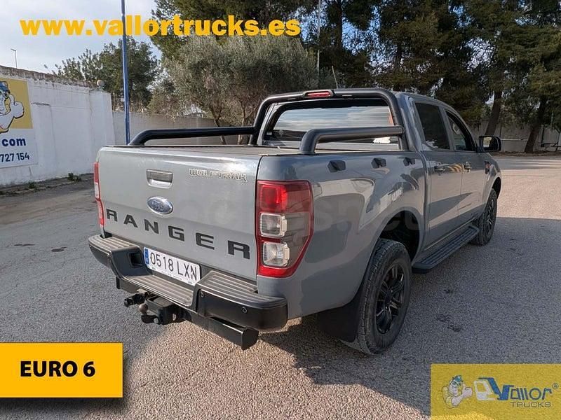 Usado Ford Ranger Limited 170 CV (125 kW) 2022 Gris / plata Pickup/Camioneta