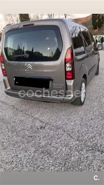 Usado Citroën e-Berlingo 112 CV (82 kW) 2013 Gris / plata Monovolumen